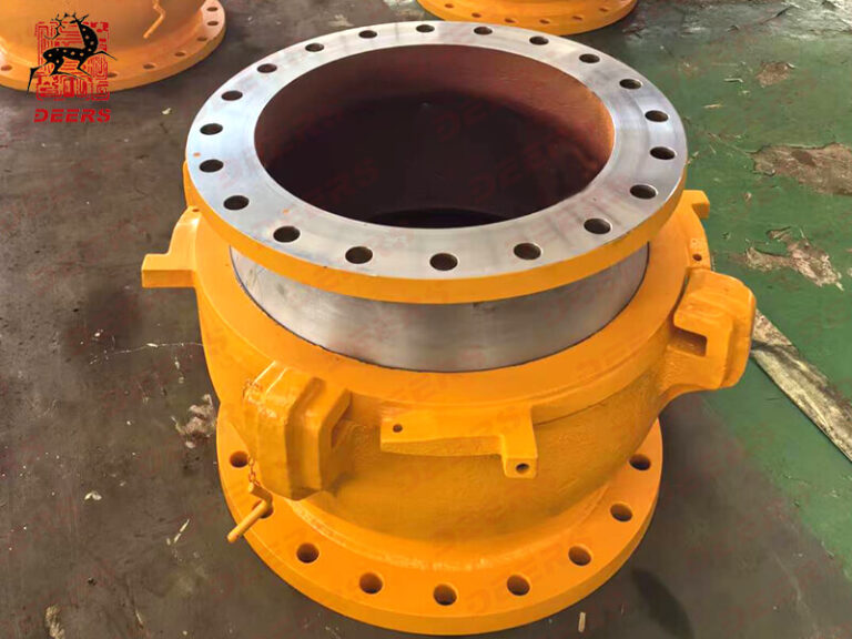 A batch of 20’’ dredging hoses and ball joints will be shipped to North America