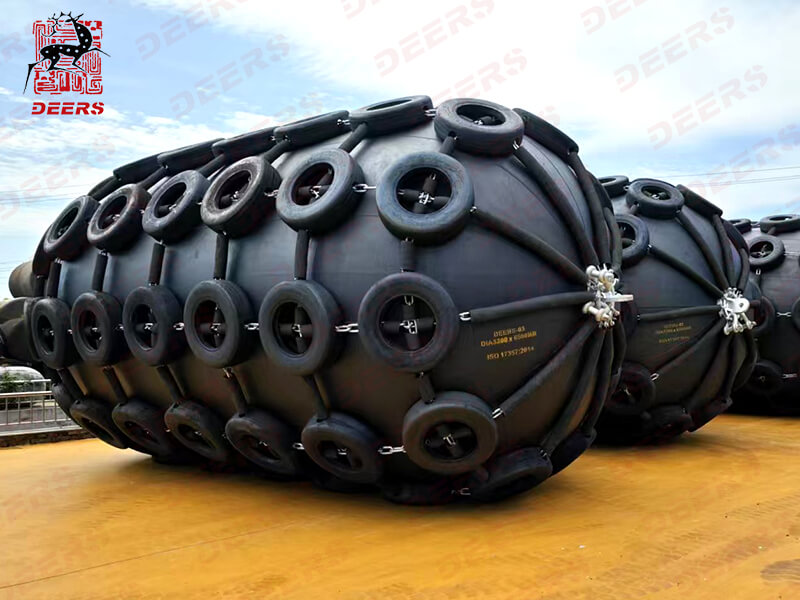 D3.3x6.5m pneumatic fenders -2